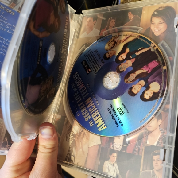 Seasons 1-6 secret life of an American teenager DVD set - Picture 8 of 13